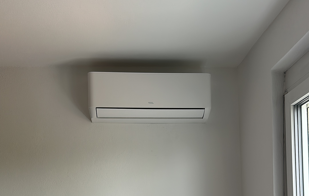 Montáž klimatizácie TCL Gentle Cool 3,4 kW v byte na Wilsonovom nábreží v Nitre